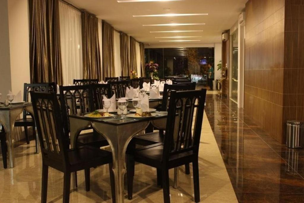 Grand Amira Hotel Solo, Azana Hotels Collection Exterior foto