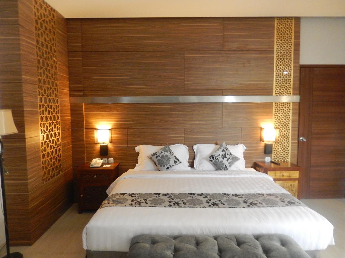 Grand Amira Hotel Solo, Azana Hotels Collection Exterior foto