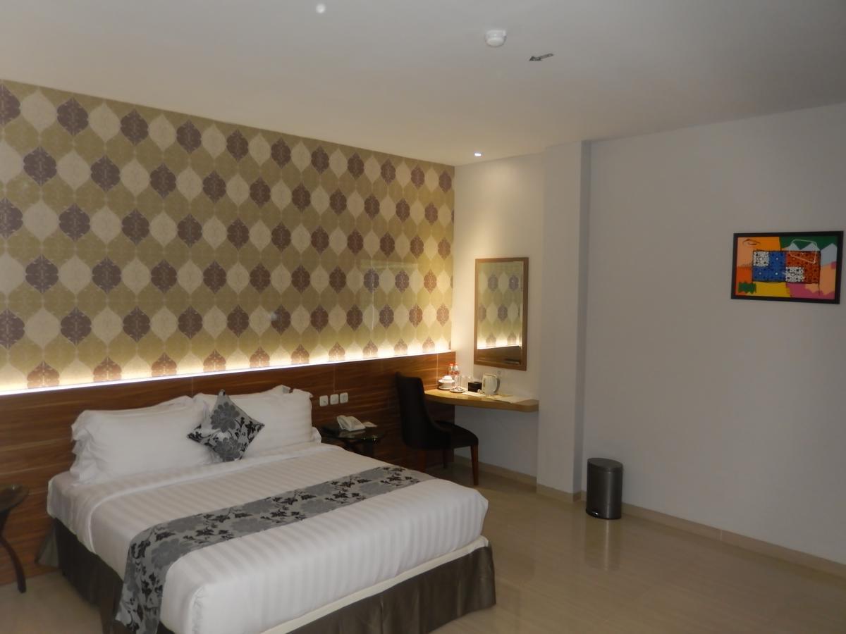 Grand Amira Hotel Solo, Azana Hotels Collection Exterior foto